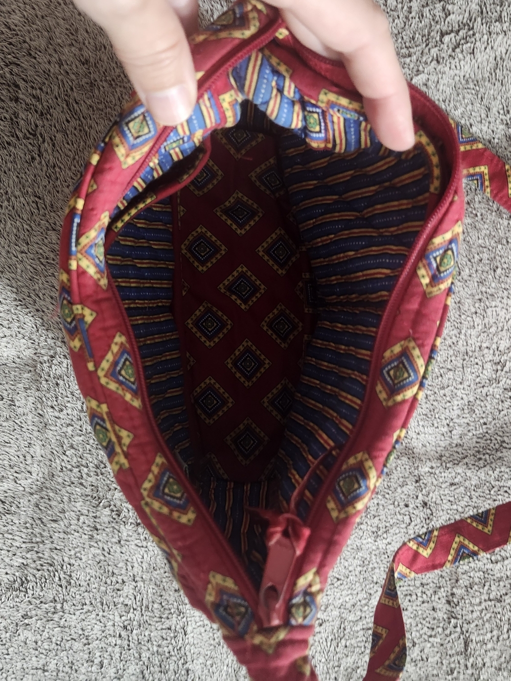Vera Bradley Crossbody OR Shoulder Bag, RETIRED, Villa Red, Hard To Find - Picture 4 of 7